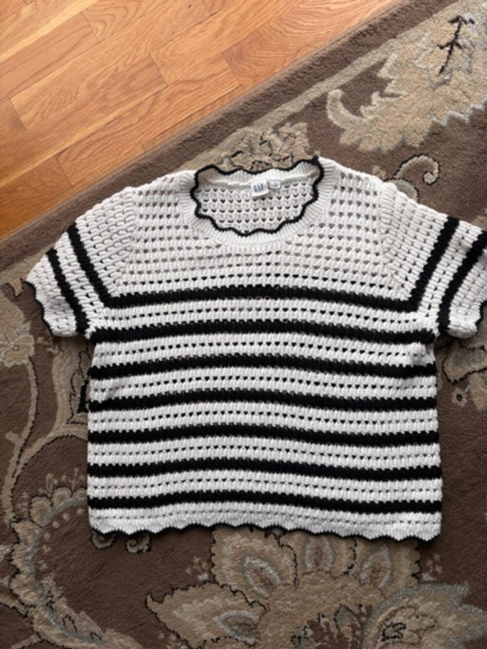 GAP Striped Crochet Top - Picture 2 of 4